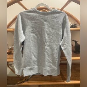 Everlane basic women’s French terry crewneck in grey